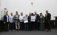 REPRESENTANTES DA COLÔNIA ESPERANÇA SÃO HOMENAGEADOS PELA CÂMARA